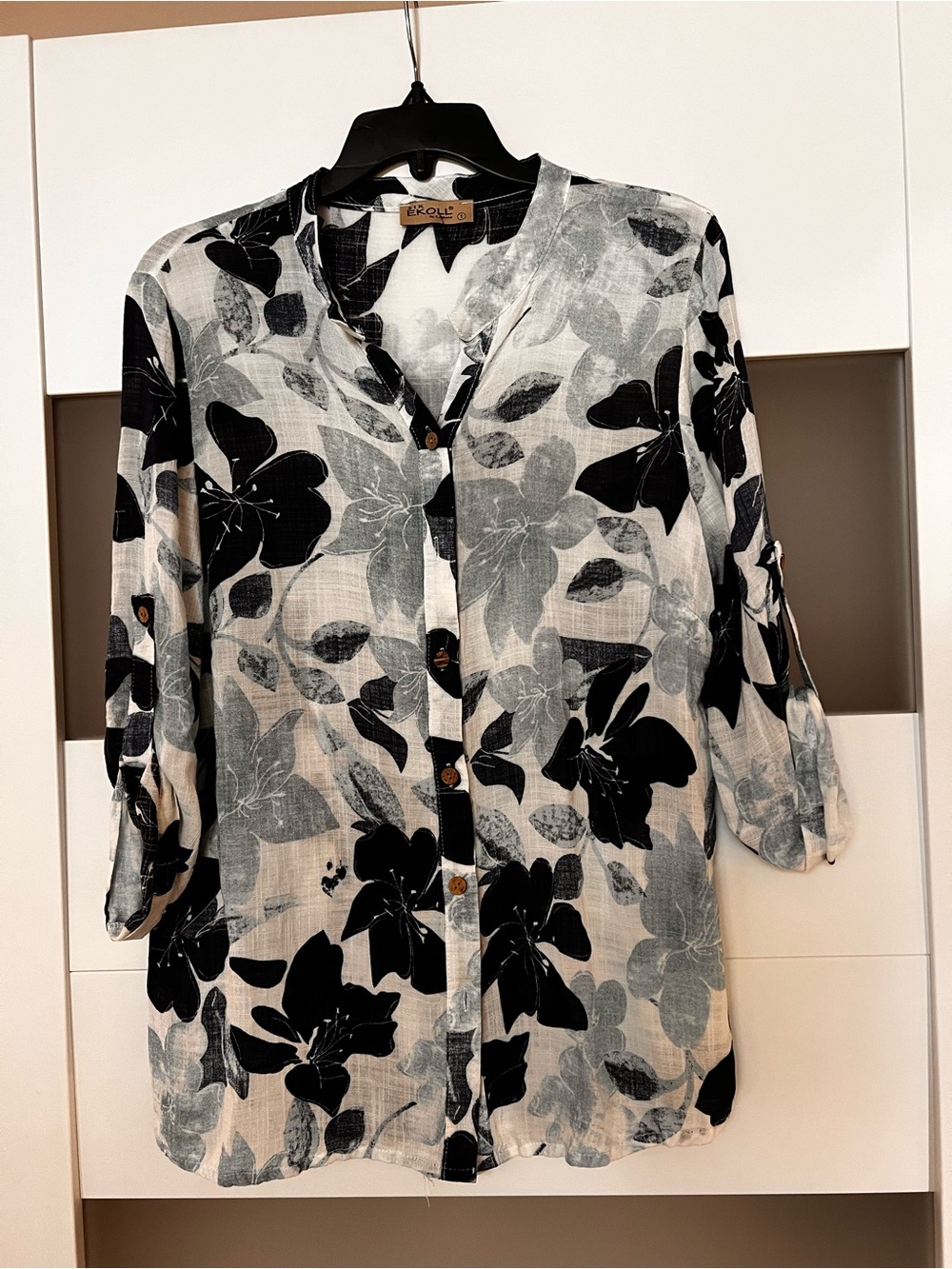 ecru Black & Gray Floral Button-Down